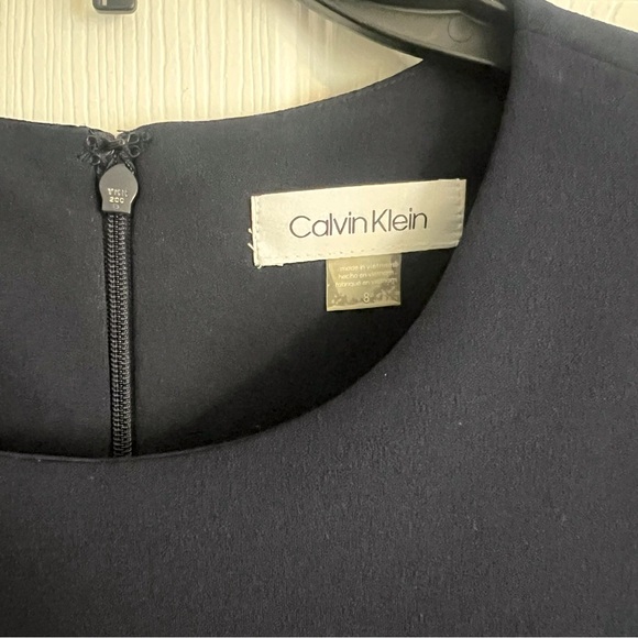 Calvin Klein navy blue dress w/ sleeves, size 8 - Picture 6 of 8